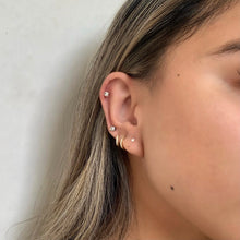 Load image into Gallery viewer, Magnetic Earrings